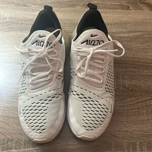 Women's Nike Air Max 270 Running Shoes 9